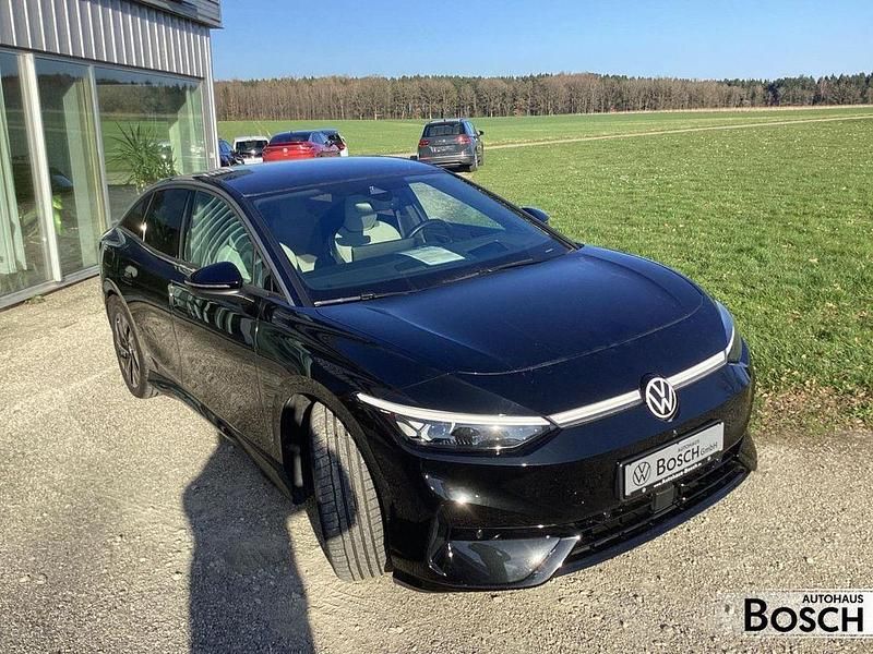Gebraucht VW ID.7 Pro 210 kW (286 PS) 2023 Grenadillschwarz Kleinwagen