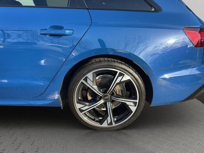 Gebraucht Audi A4 S-Line 150 PS (110 kW) 2023 Blau Kombi