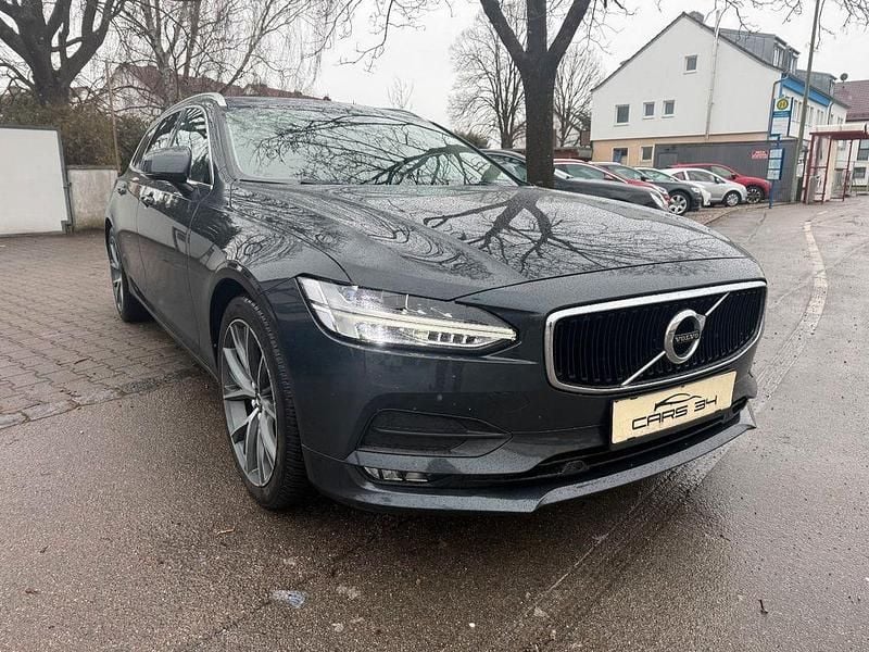 Gebraucht Volvo V90 Momentum 150 PS (110 kW) 2017 Grau Kombi