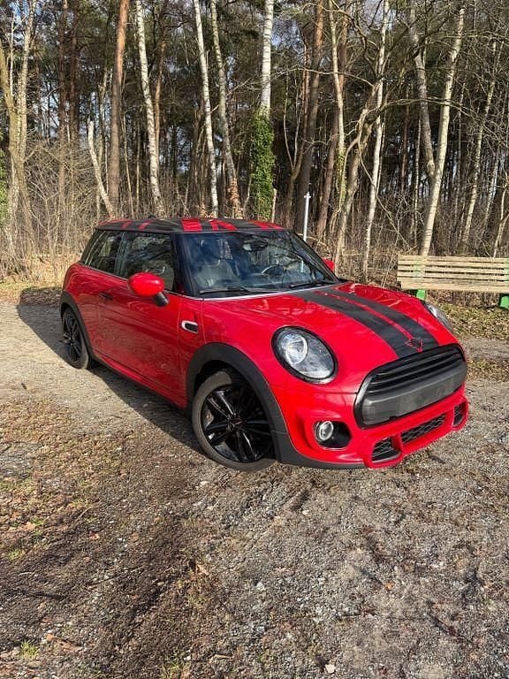 Gebraucht Mini John Cooper Works 102 PS (75 kW) 2020 Rot Kleinwagen