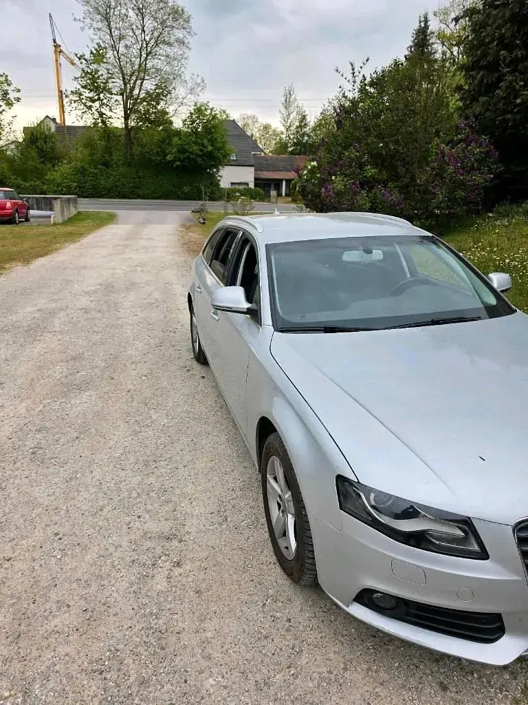 Używany Audi A4 160 KM (117 kW) 2009 Srebrny Kombi