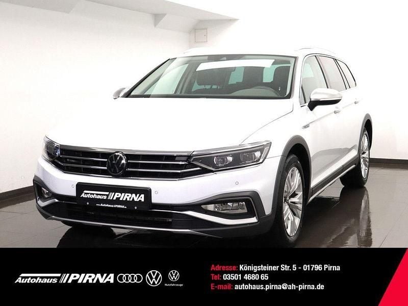 Weiß Gebraucht 2023 VW Passat Alltrack Kombi | 32.820 € (Guter Preis) - Bild 1/4