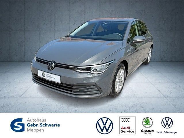 Grau Gebraucht 2022 VW Golf VIII Life Limousine | 19.950 € (Guter Preis) - Bild 1/4