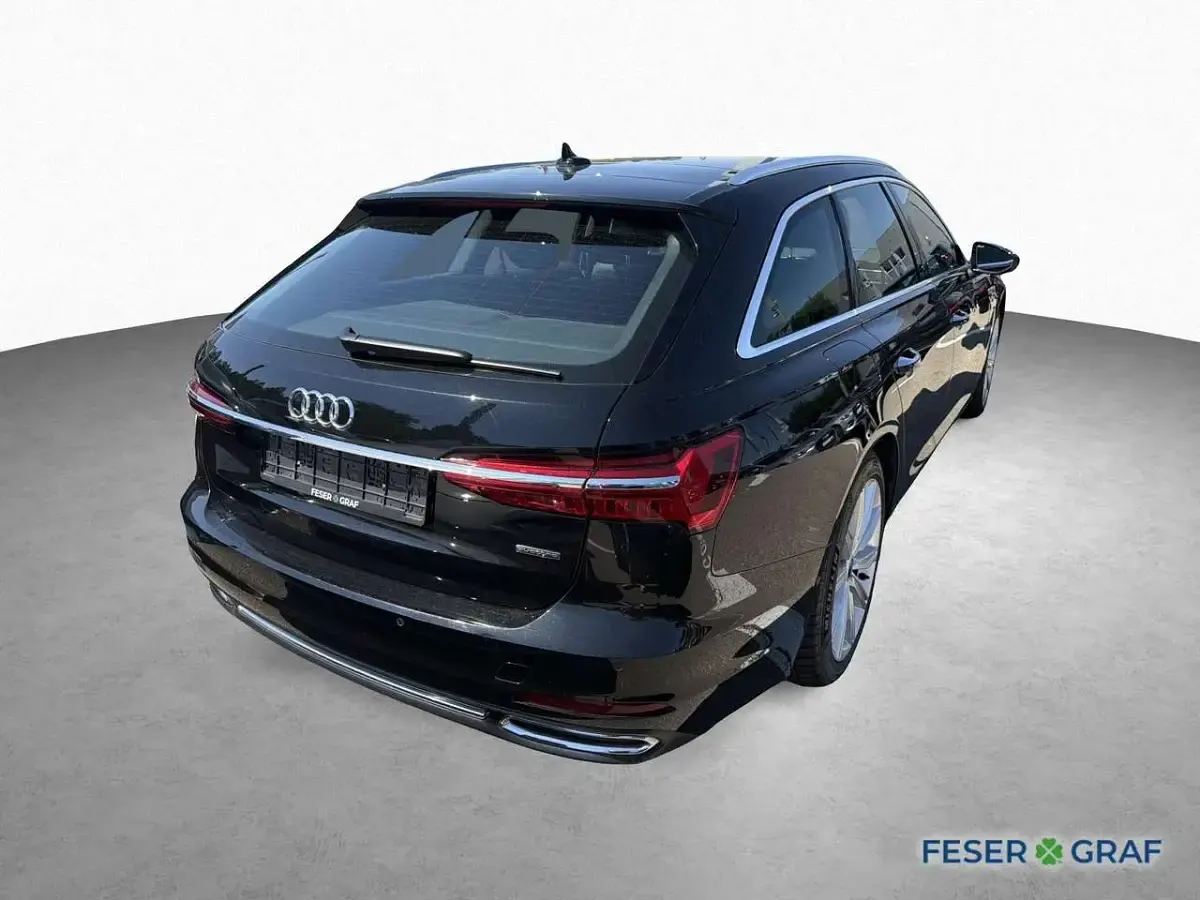 Gebraucht Audi A6 Design 265 PS (194 kW) 2023 Mythosschwarz metallic Kombi