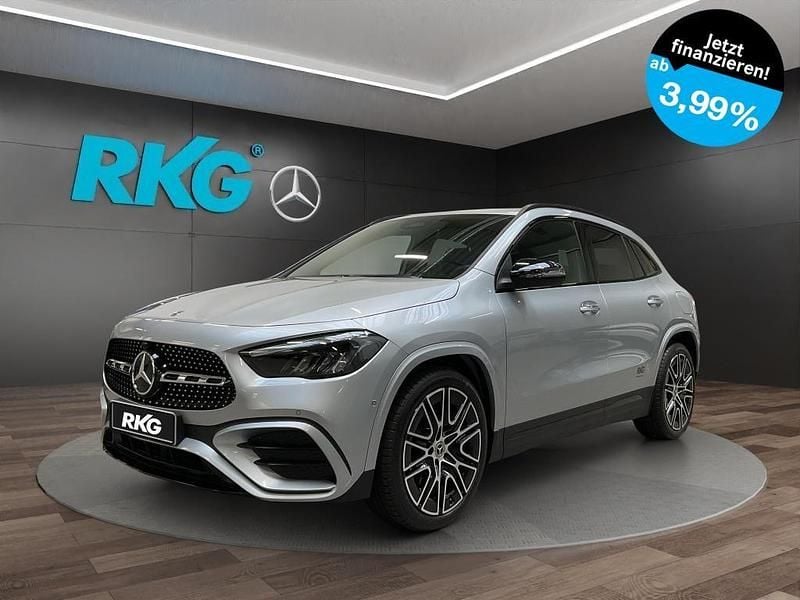 Silber Gebraucht 2025 Mercedes GLA180 AMG SUV | 43.470 € (Etwas zu teuer) - Bild 1/4