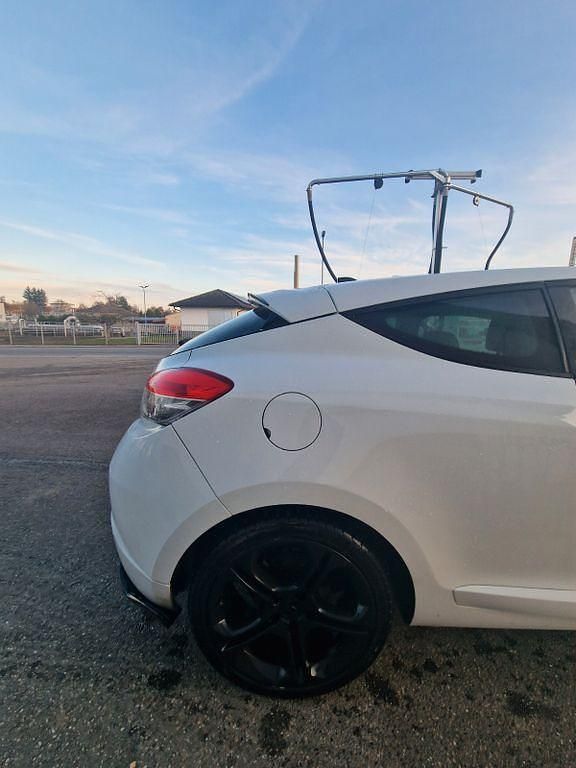 Gebraucht Renault Mégane III GT 190 PS (139 kW) 2012 Weiß Coupé