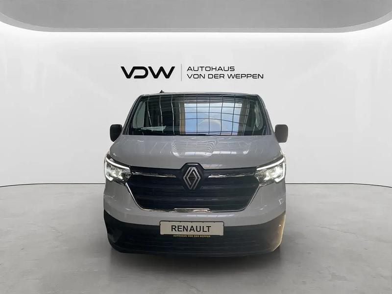 Neu Renault Trafic Komfort 131 PS (96 kW) 2026 Weiß Van / Kleinbus