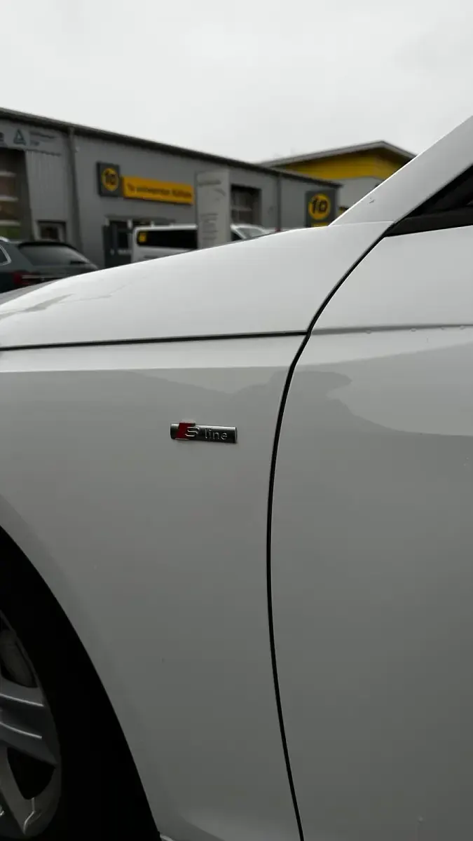 Gebraucht Audi A4 S-Line 200 PS (147 kW) 2020 Weiß Kombi