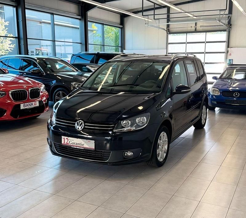 Gebraucht VW Touran Cup 140 PS (102 kW) 2015 Schwarz Van / Kleinbus