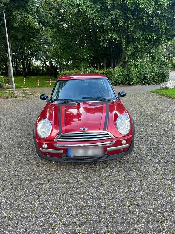 Rot Gebraucht 2006 Mini ONE Kleinwagen | 1.300 € - Bild 1/4