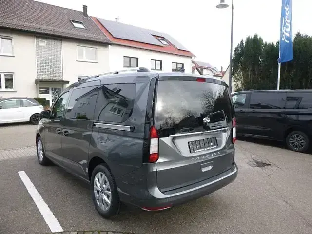 Neu Ford Tourneo Connect Titanium 116 PS (85 kW) 2025 Grau Van / Kleinbus