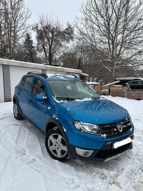 Gebraucht Dacia Sandero Prestige 90 PS (66 kW) 2014 Blau Limousine