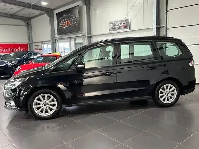 Second-hand Ford Galaxy 150 CP (110 kW) 2021 Negru Monovolum