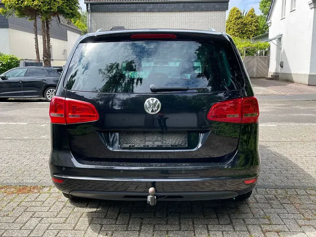 Gebraucht VW Sharan Highline 140 PS (102 kW) 2010 Schwarz Van / Kleinbus