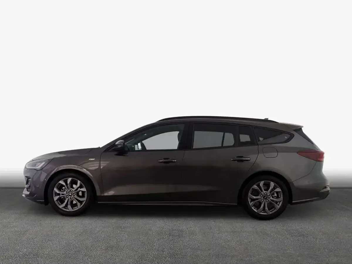 Gebraucht Ford Focus ST-Line X 155 PS (114 kW) 2025 Magnetic metallic Kombi