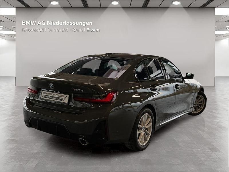 Gebraucht BMW 320 Comfort Edition 184 PS (135 kW) 2025 Grau Limousine