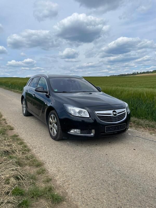 Schwarz Gebraucht 2013 Opel Insignia Innovation Kombi | 4.550 € (Guter Preis) - Bild 1/4