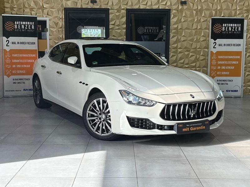 Gebraucht Maserati Ghibli 275 PS (202 kW) 2019 Weiß Limousine