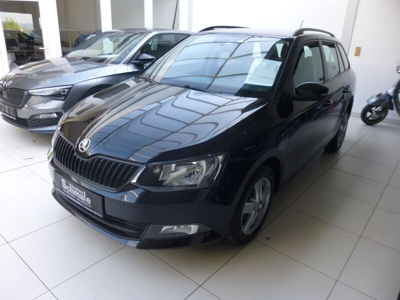Schwarz Gebraucht 2017 Skoda Fabia Cool Edition Kombi | 12.900 € (Teuer) - Bild 1/4