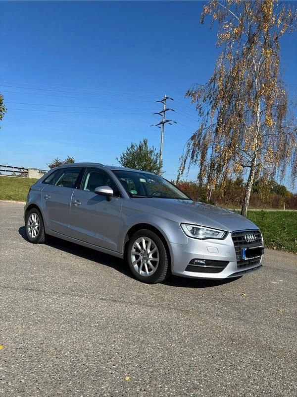 Gebraucht Audi A3 Ambiente 110 PS (80 kW) 2016 Silber Kombi