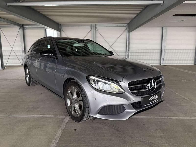 Gebraucht Mercedes C180 156 PS (114 kW) 2015 Silber Kombi