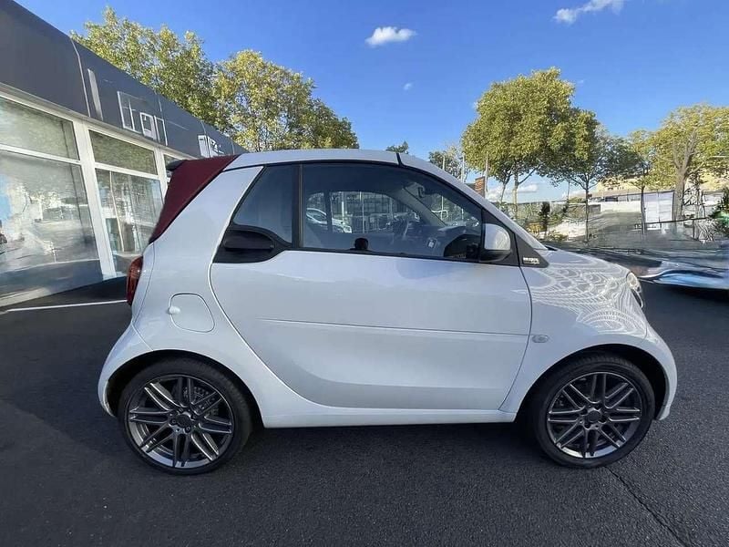 Weiß Gebraucht 2019 Smart ForTwo Cabrio Cabrio | 17.500 € (Fairer Preis) - Bild 1/4