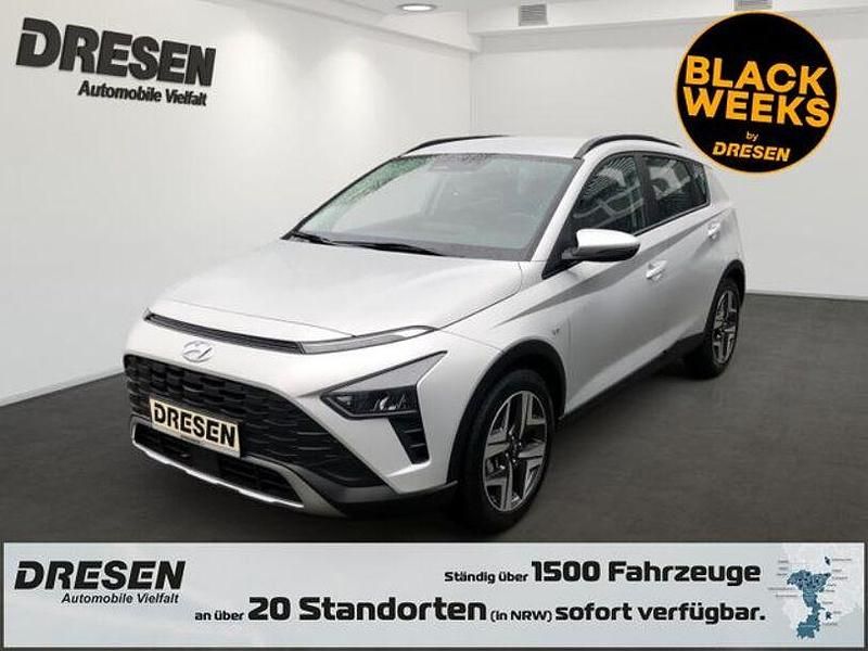 Silber Gebraucht 2021 Hyundai Bayon Intro Edition SUV | 15.595 € (Superpreis) - Bild 1/4
