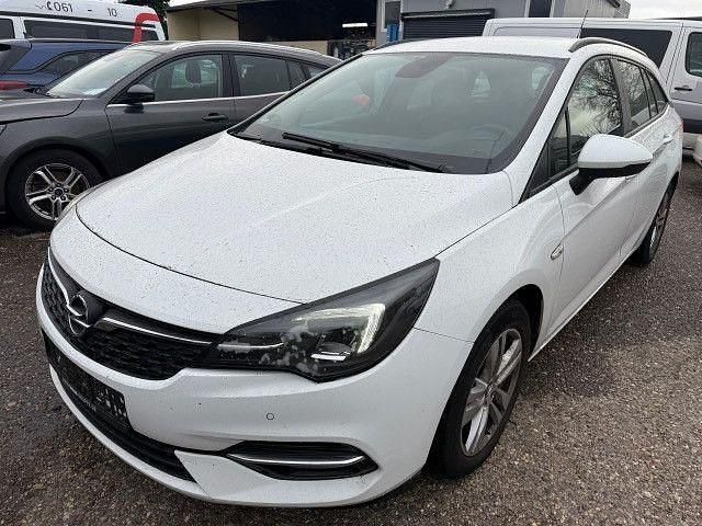 Weiß Gebraucht 2021 Opel Astra Business Kombi | 5.950 € (Superpreis) - Bild 1/4