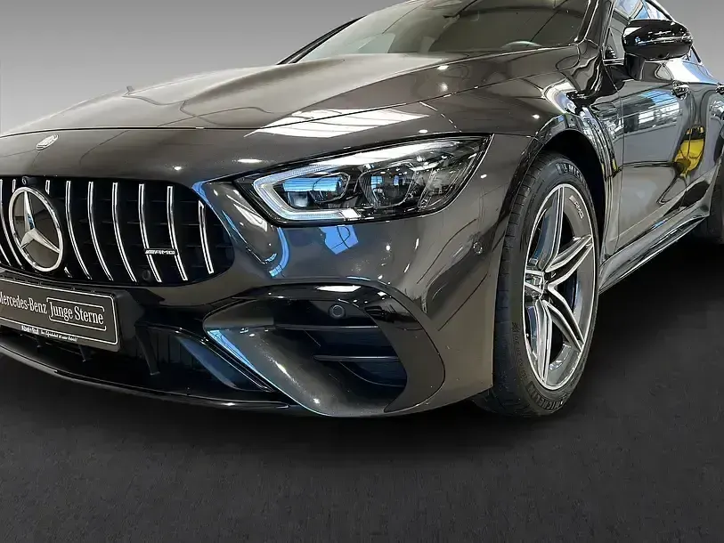 Gebraucht Mercedes AMG GT 43 AMG 367 PS (269 kW) 2024 Lack graphitgrau (metallic) Coupé