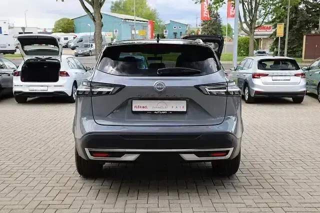 Neu Nissan Qashqai N-Connecta 158 PS (116 kW) 2026 Ceramicgraumet./schwarz SUV