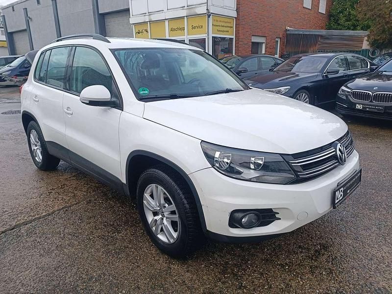 Gebraucht VW Tiguan 140 PS (102 kW) 2012 Weiß SUV