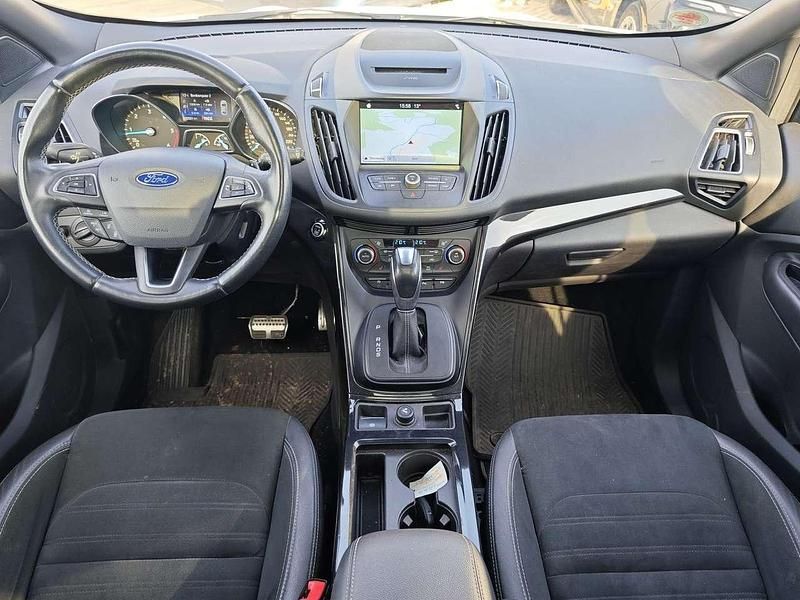 Gebraucht Ford Kuga ST-Line 179 PS (131 kW) 2017 Weiß SUV