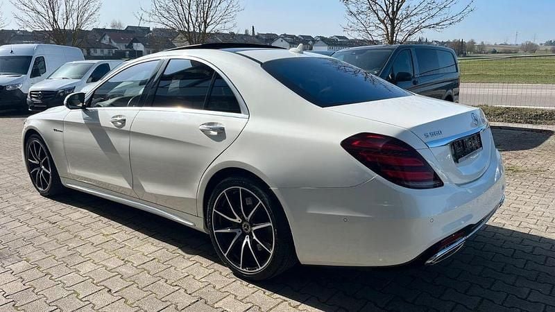 Gebraucht Mercedes S560 AMG 469 PS (344 kW) 2017 Weiß Limousine