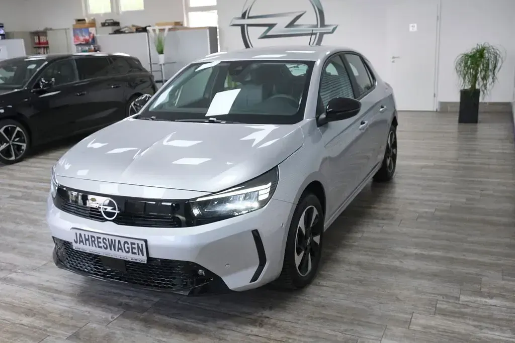 Gebraucht Opel Corsa-e Edition 100 kW (136 PS) 2025 Silber Kleinwagen