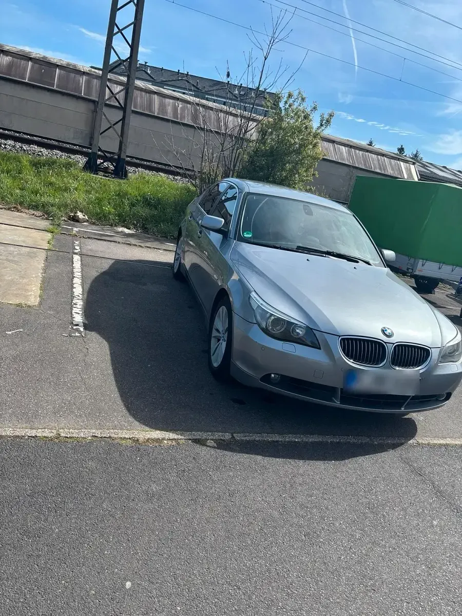 Gebraucht BMW 530 245 PS (180 kW) 2006 Limousine