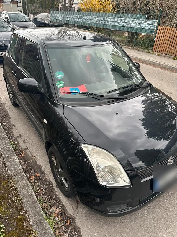 Gebraucht Suzuki Swift 92 PS (67 kW) 2009 Schwarz Kleinwagen