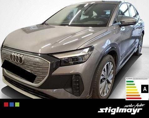 Taifungrau metallic Gebraucht 2022 Audi Q4 Sportback e-tron Performance SUV | 30.880 € (Fairer Preis) - Bild 1/4