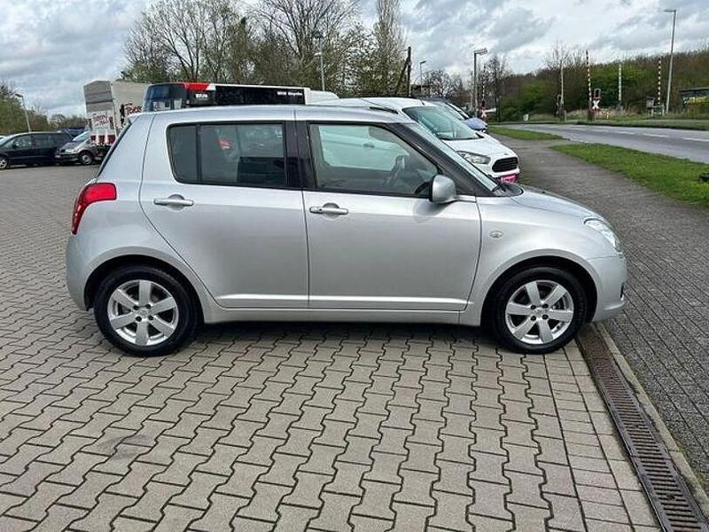 Gebraucht Suzuki Swift Comfort 92 PS (67 kW) 2008 Silber Kleinwagen
