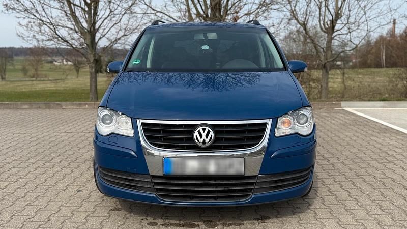 Gebraucht VW Touran 140 PS (102 kW) 2008 Blau Van / Kleinbus