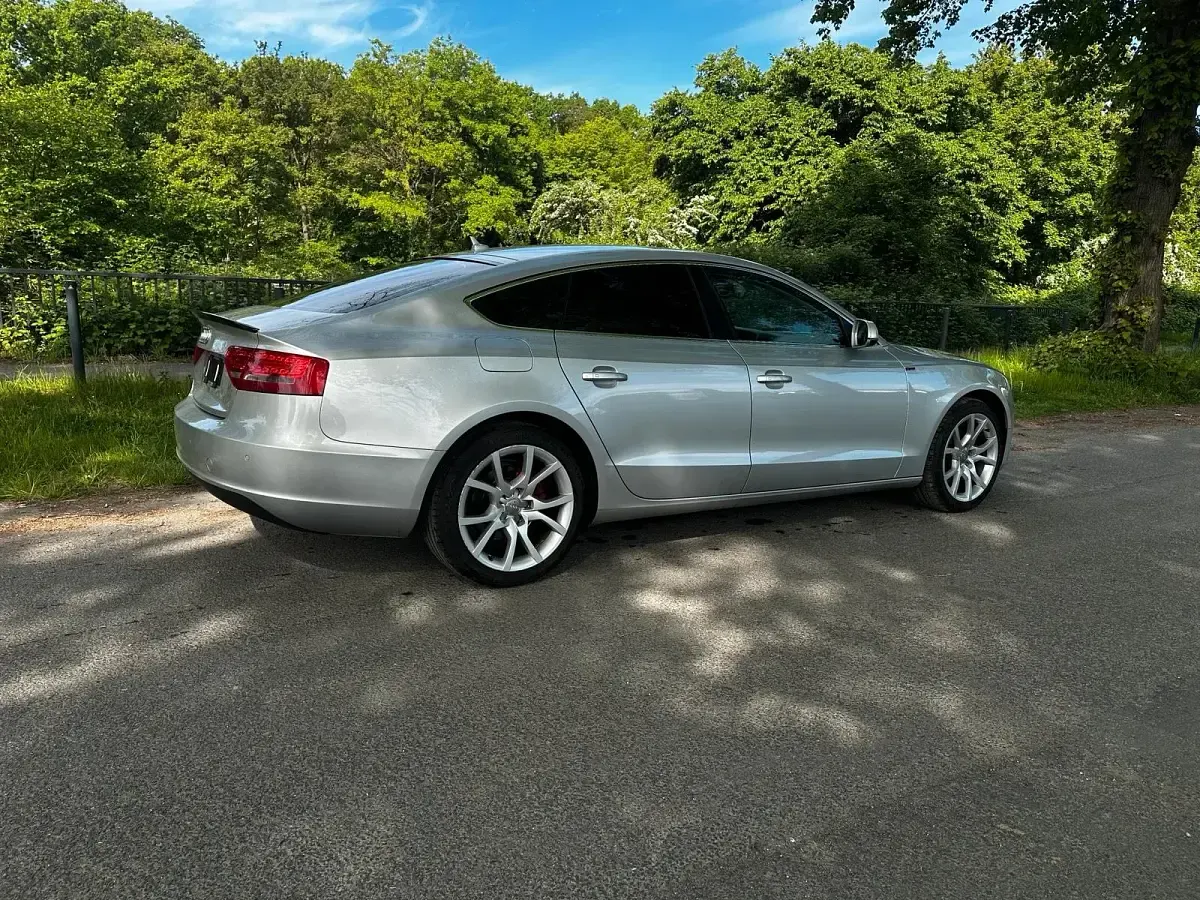Gebraucht Audi A5 Design 170 PS (125 kW) 2011 Grau Coupé