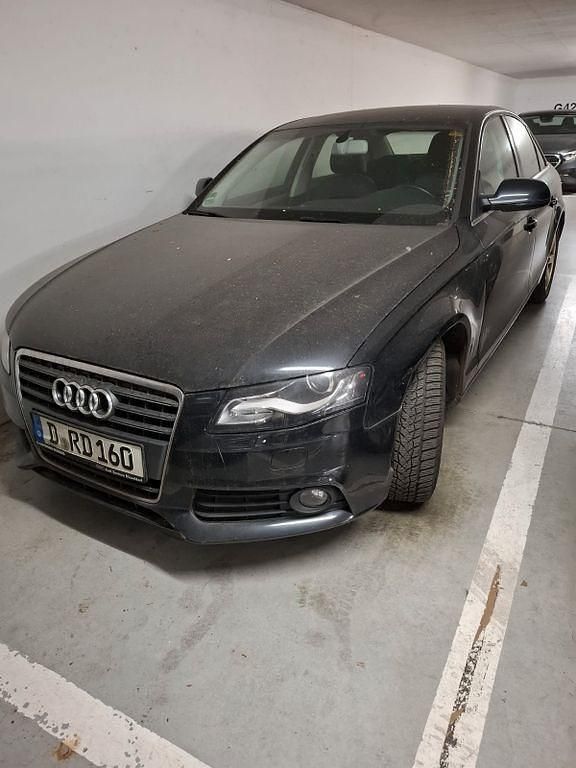 Schwarz Gebraucht 2011 Audi A4 Ambiente Limousine | 9.500 € (Superpreis) - Bild 1/4