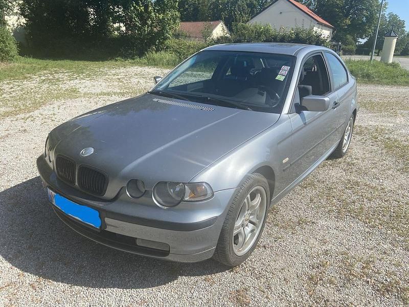 Grau Gebraucht 2003 BMW 316 Compact Sport Line Kleinwagen | 650 € - Bild 1/4