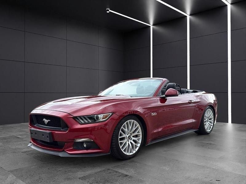 Rot Gebraucht 2016 Ford Mustang GT Convertible Cabrio | 33.995 € (Guter Preis) - Bild 1/4
