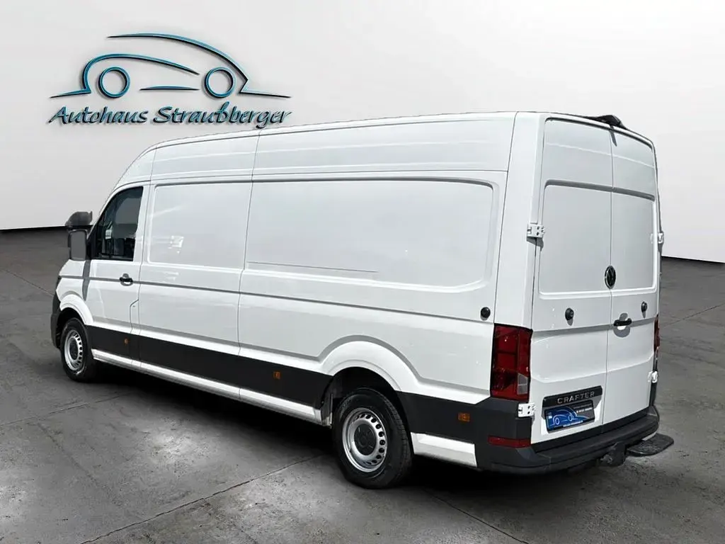 Gebraucht VW Crafter 177 PS (130 kW) 2025 Weißkeine angabe Van