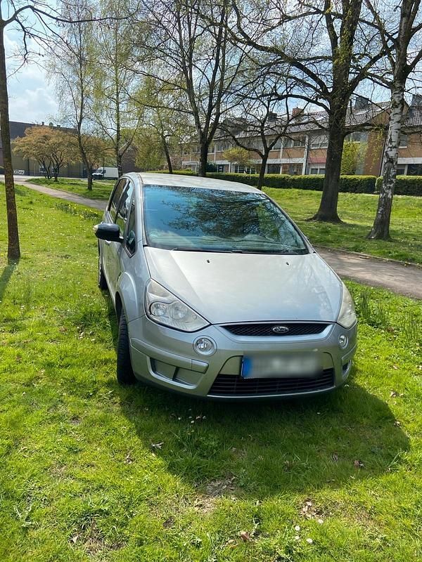 Silber Gebraucht 2006 Ford S-MAX S Van / Kleinbus | 1.700 € (Guter Preis) - Bild 1/4