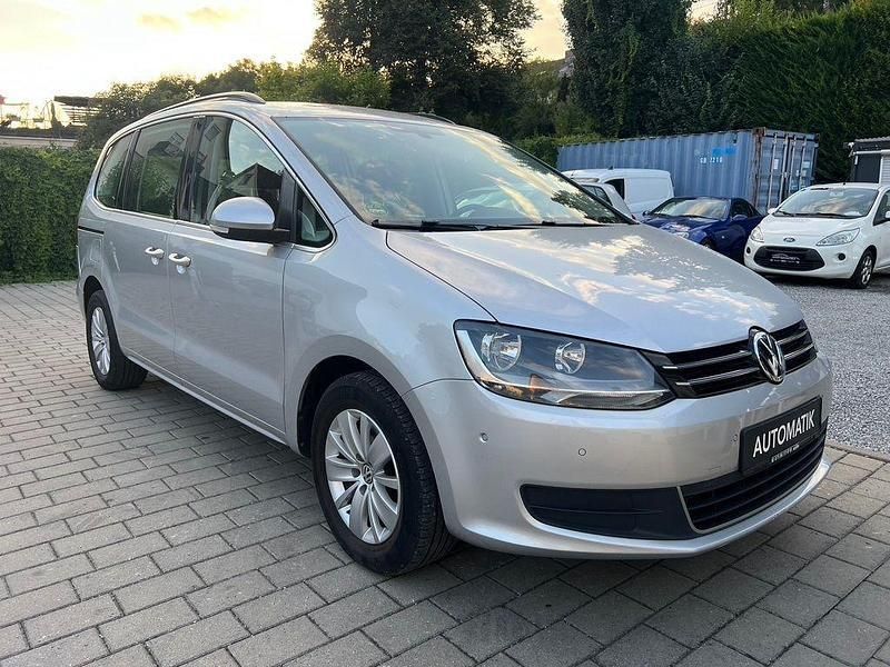 Gebraucht VW Sharan 184 PS (135 kW) 2016 Silber Van / Kleinbus