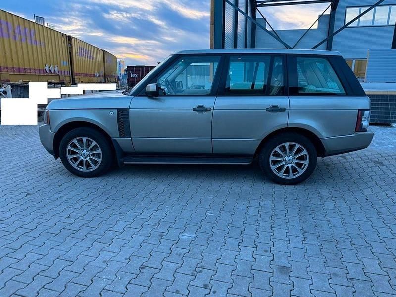 Silber Gebraucht 2011 Land Rover Range Rover SUV | 11.050 € (Superpreis) - Bild 1/4