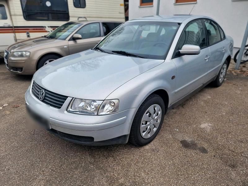 Gebraucht VW Passat 150 PS (110 kW) 1999 Silber Limousine