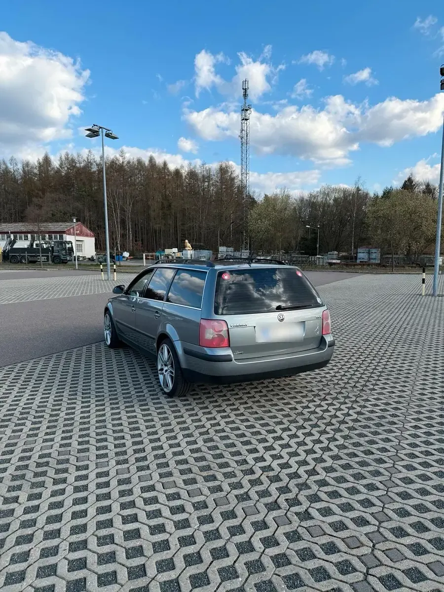 Usata VW Passat 150 CV (110 kW) 2004 Andere farben Station wagon