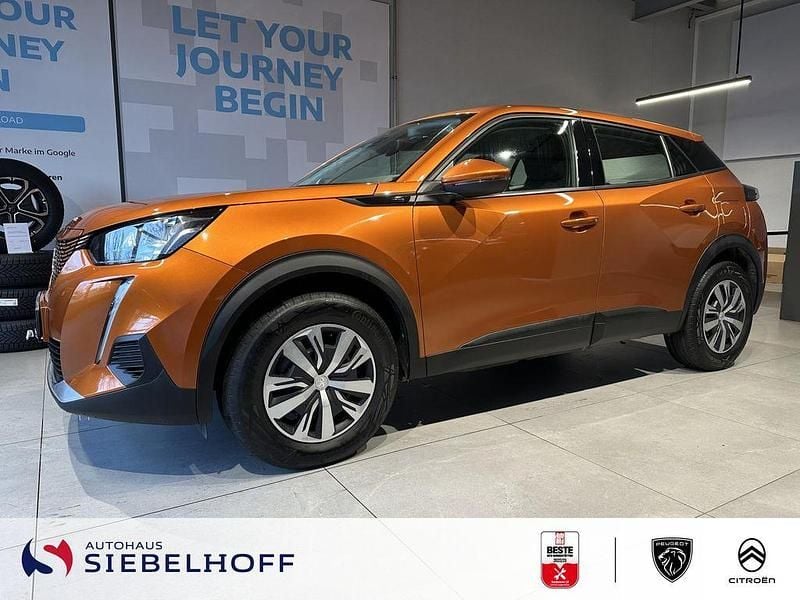 Gebraucht Peugeot e-2008 Active 100 kW (136 PS) 2021 Orange SUV